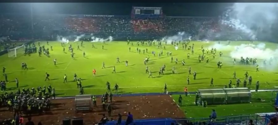 Kerusuhan suporter Arema di Kanjuruhan, 127 Orang Ninggal Dunia dan 180 Dalam Perawatan