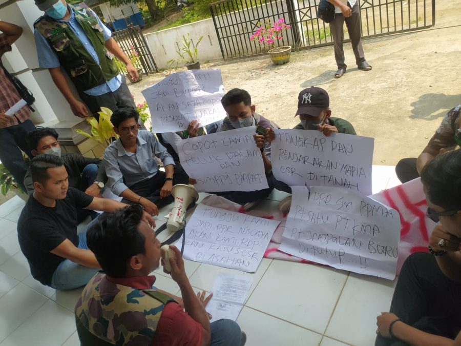 Dituding Penyaluran CSR Tidak Transparan, 4 PT di Kecamatan Teluk Dalam Didemo