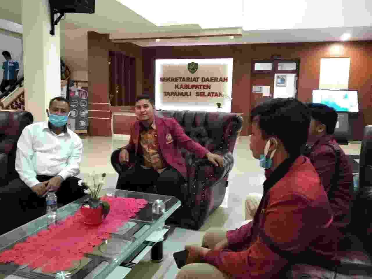 Ketua Barisan Muda Revolusioner Tapsel Sesalkan adanya dugaan oknum Angota DPRD Tapsel yang bermain proyek