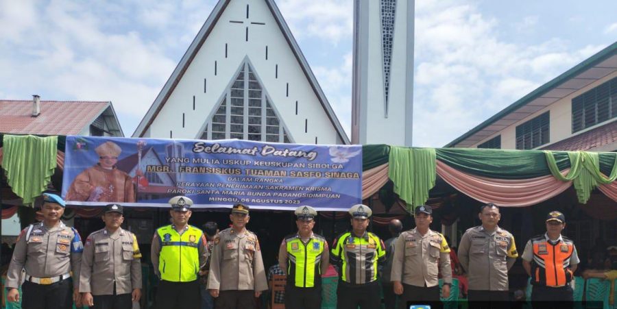 Minggu Kasih, Piket Fungsi Polres Padangsidimpuan Lakukan Sambangi dan Patroli ke Gereja