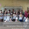 Polres Tapsel Sumbang Ratusan Buku ke Pesantren Raudlatul Falah