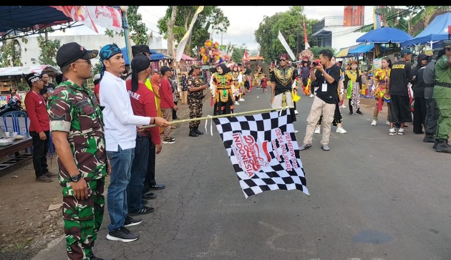 Beragam Tema Menarik Di Gebyar Karnaval Kalipare