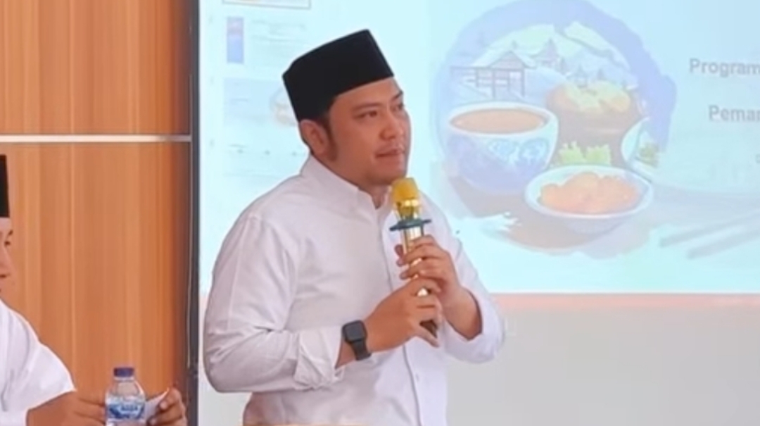 Ketua Komisi 1 DPRD Kab. Malang Syahkan Perda Kesejahteraan Yatim