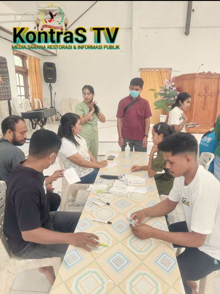JEMAAT GEREJA KARMEL EKATETA DAPAT BANTUAN KESEHATAN.