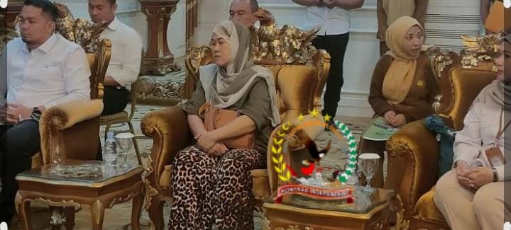 Tangis Haru Ai Juariah, PMI Asal Cianjur yang Berhasil Dievakuasi dari Libya