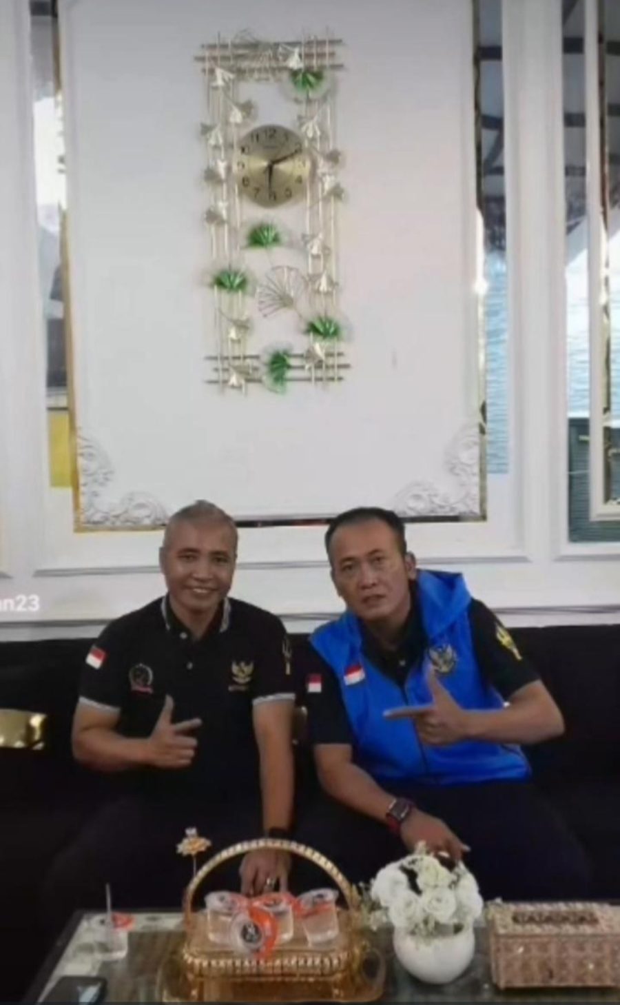 Pimpinan Liputan KontraS Independent Dapatkan Undian Gratis Umroh Dari Owner Pt. Alam Sinar.