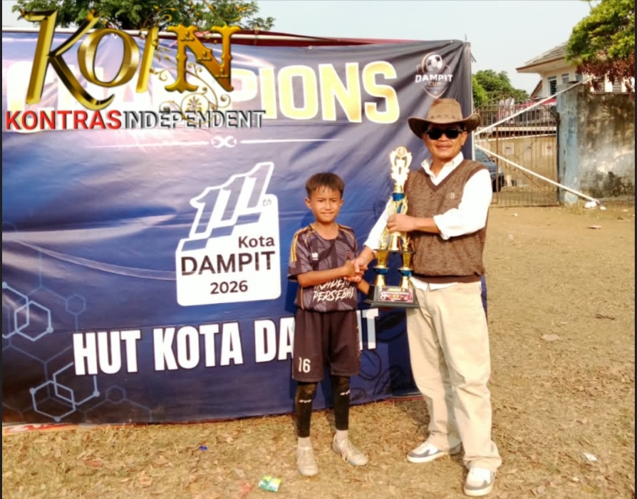 Peringati HUT Kota Dampit Ke-111 Warga Menggelar Turnamen Sepak Bola Usia Dini