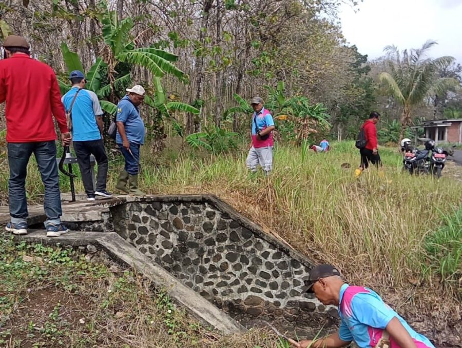 UPT PSDA Turen Kerja Bakti Bersama Hippa Desa Sitiarjo di Sumawe